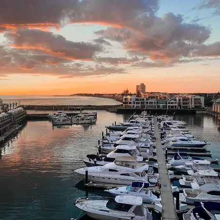 Watercolours On Marina Apartment Glenelg Exterior photo