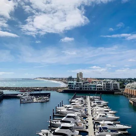 Watercolours On Marina Apartment Glenelg Exterior photo